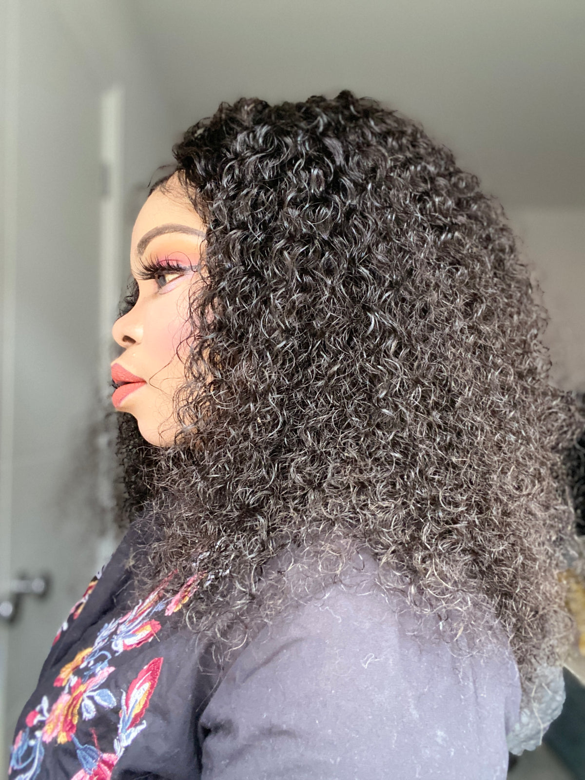 MLH Shade Unit - MLH Beauty Wigs